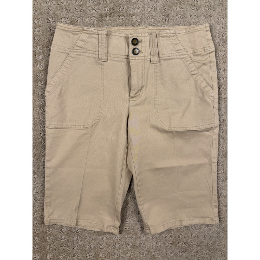 Women's BANDOLINO Stretch Bermuda Khaki Shorts Sz 6 (30w) Beige Casual #1362